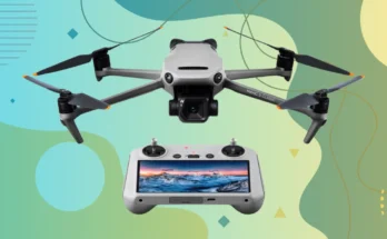 Drone with screen on Controller